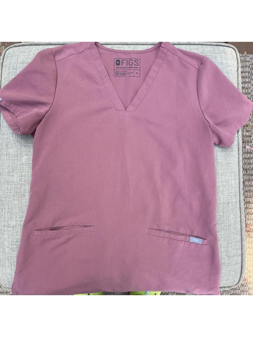 FIGS Scrub Casma TOP RARE HTF Women Mineral Mauve Blush XS